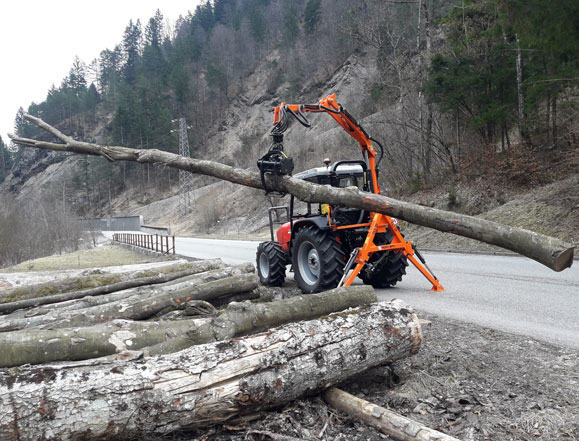 P.A.S. 300 al lavoro